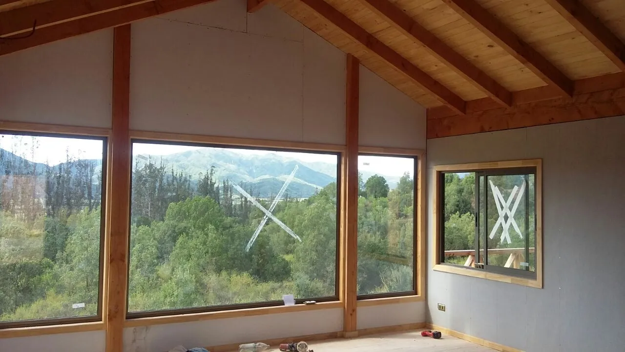 Instalación de ventanales ecológicos en Región de los Lagos